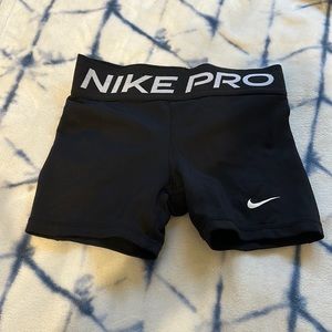 Nike pro
